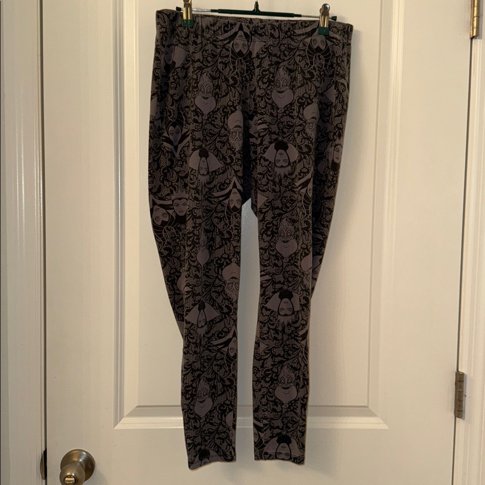 Disney Ursula and maleficent villains leggings gray and black size 1 Halloween